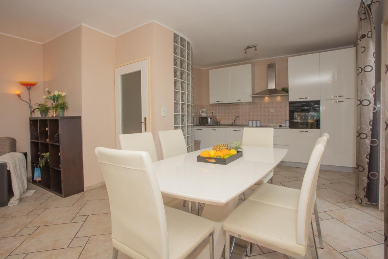 Apartment Mozart Шибеник Экстерьер фото