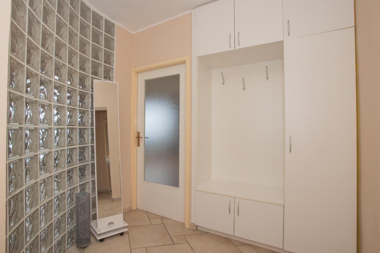 Apartment Mozart Шибеник Экстерьер фото