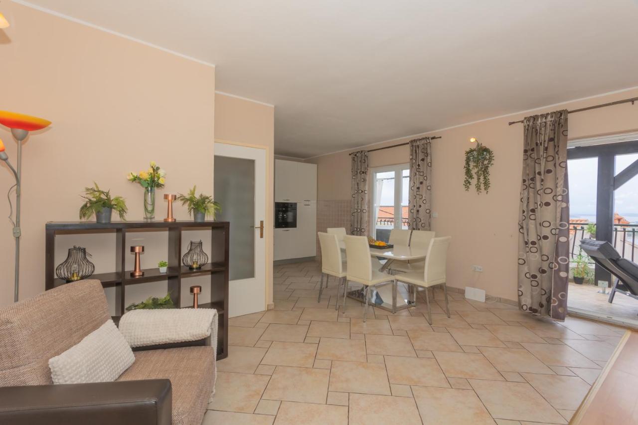 Apartment Mozart Шибеник Экстерьер фото