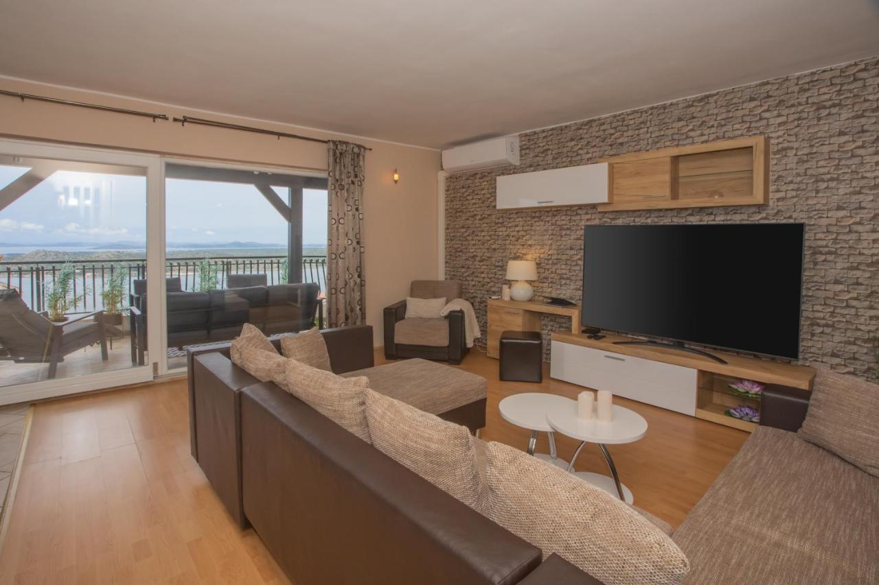 Apartment Mozart Шибеник Экстерьер фото