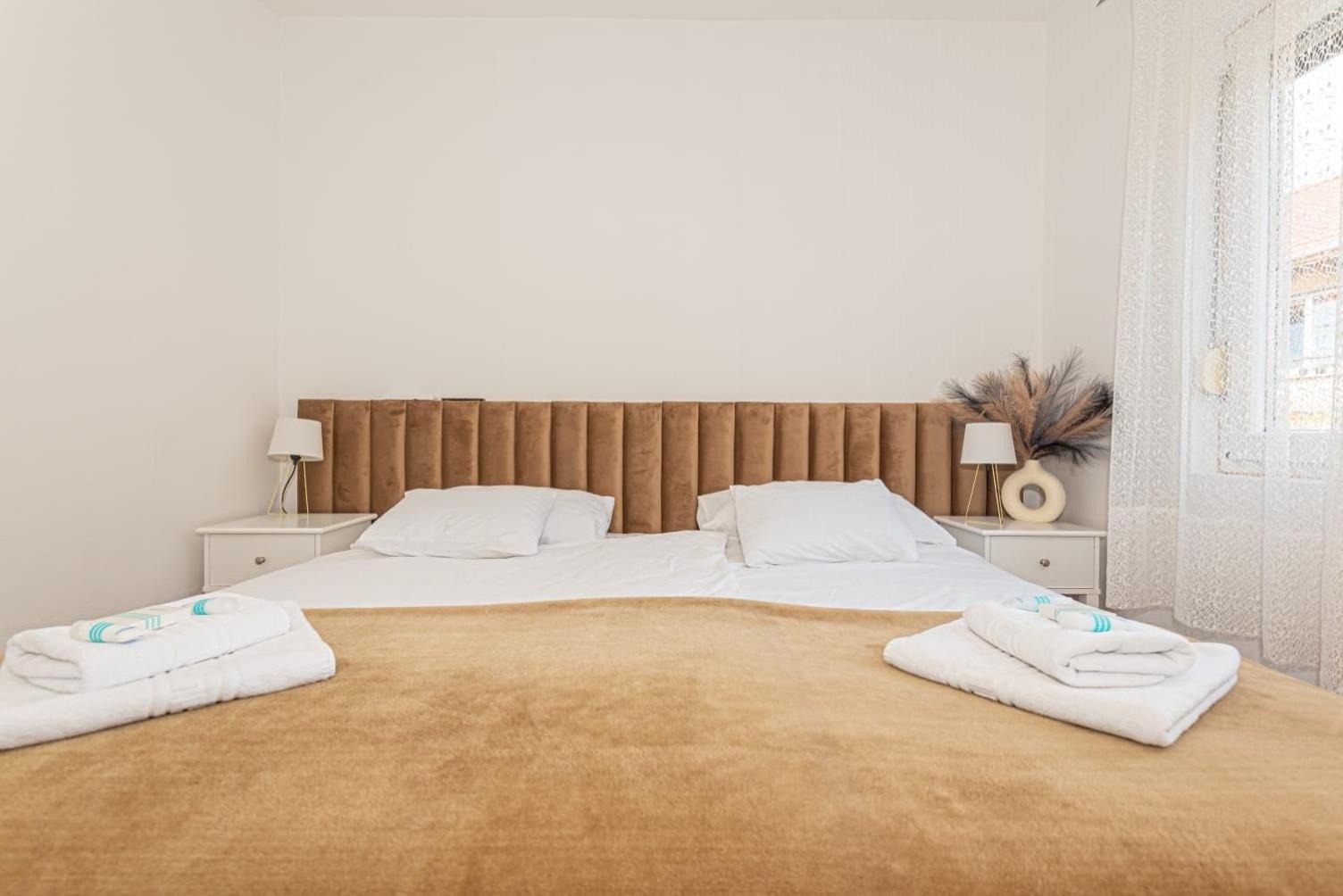 Apartment Mozart Шибеник Экстерьер фото
