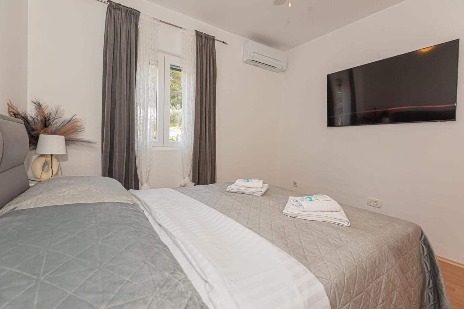Apartment Mozart Шибеник Экстерьер фото