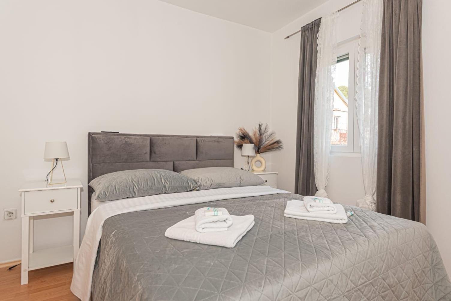 Apartment Mozart Шибеник Экстерьер фото